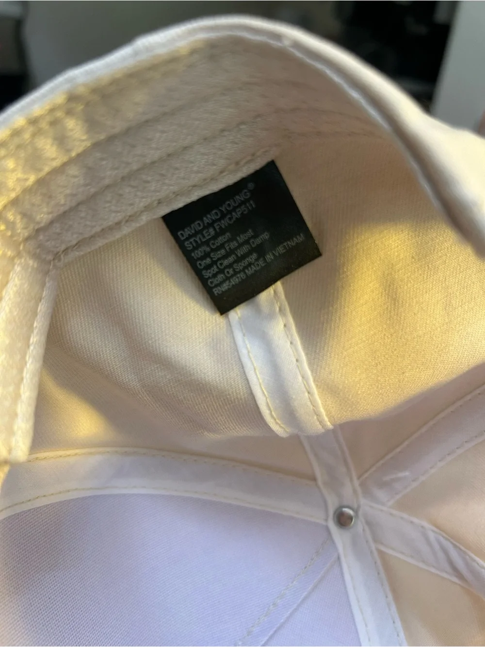 NWT On Dad Duty trucker hat one size